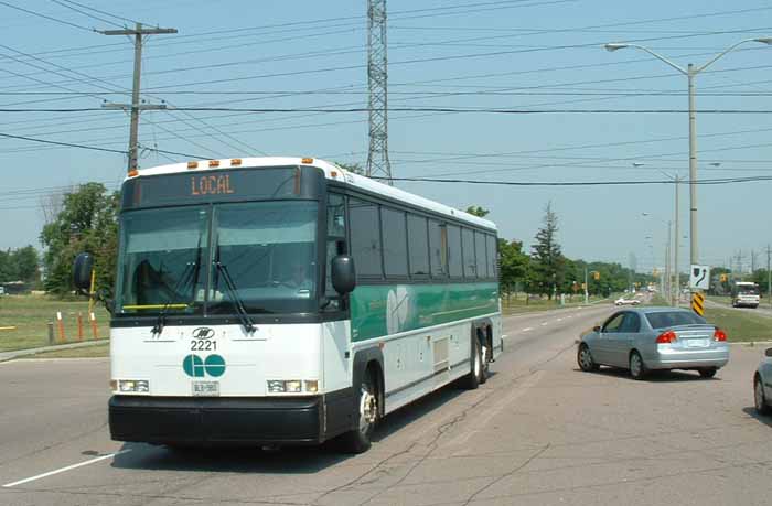 GO Transit MCI D4500 2221